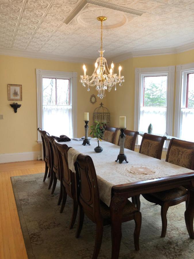 Guilford Bed And Breakfast Exterior photo