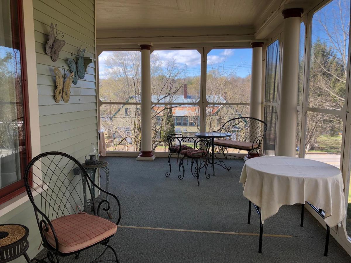 Guilford Bed And Breakfast Exterior photo